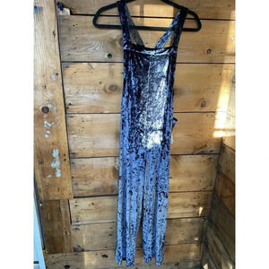 Urban Outfitters Velvet Overalls Women’s S Blue Slouchy Pull On